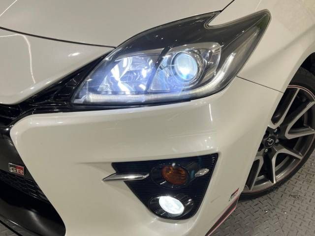 Toyota PRIUS 2013-07 180667-14