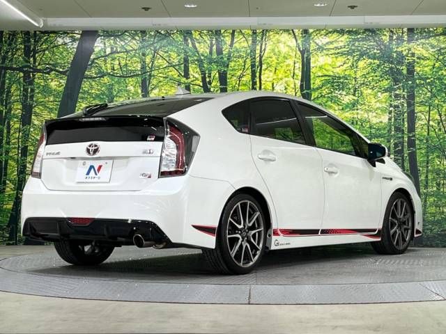 Toyota PRIUS 2013-07 180667-18