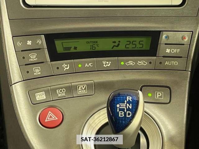 Toyota PRIUS 2012-06 377457-7