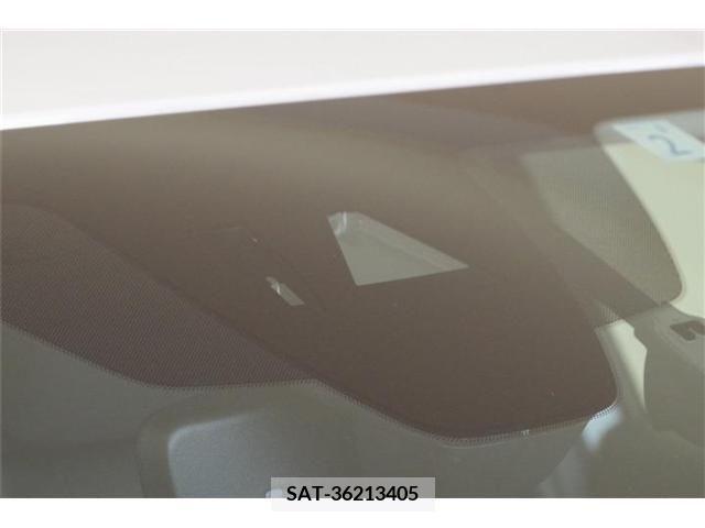 Mazda CX-30 2023-02 302105-5
