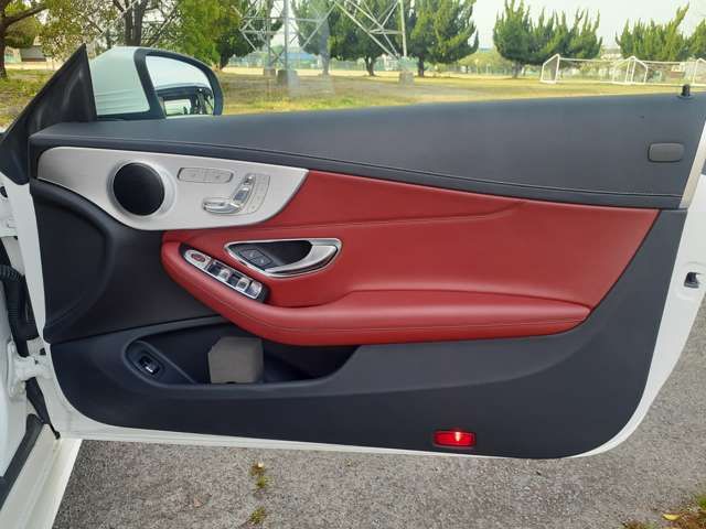 Mercedes Benz C-CLASS 2017-10 2675-18