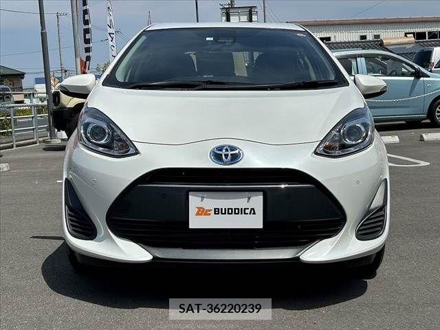 Toyota AQUA 2019-04 243515-7