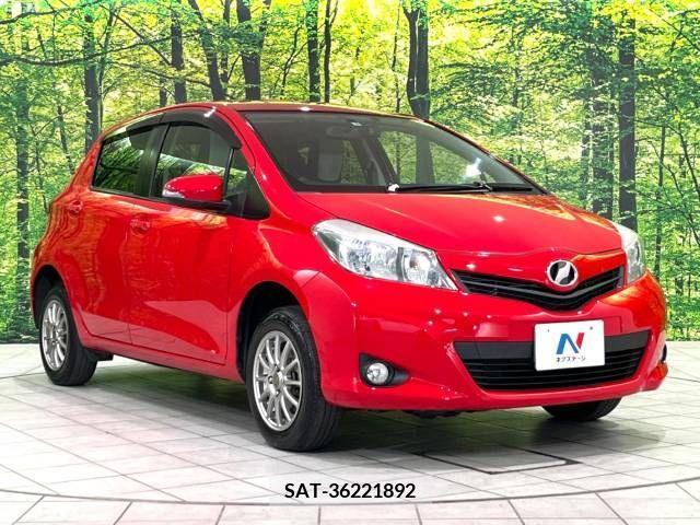 Toyota VITZ 2013-10 370176-15