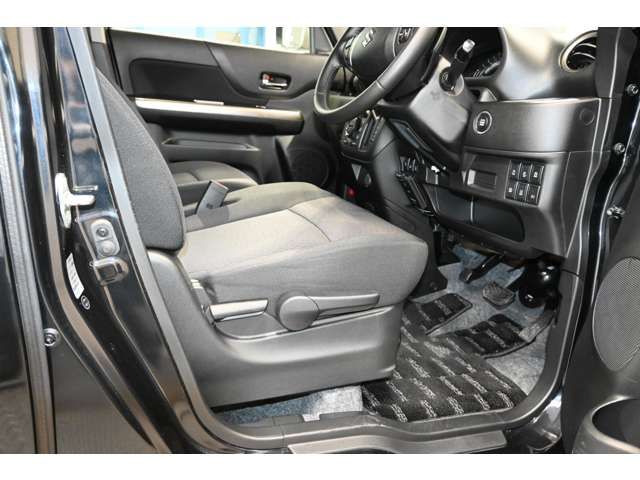 Suzuki SPACIA 2017-08 9463-7