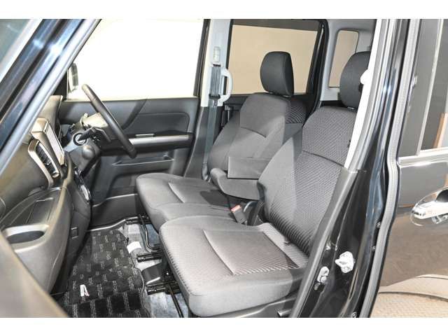 Suzuki SPACIA 2017-08 9463-9