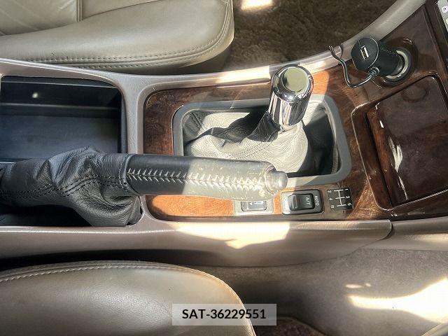 Nissan LAUREL 1999-09 225318-13