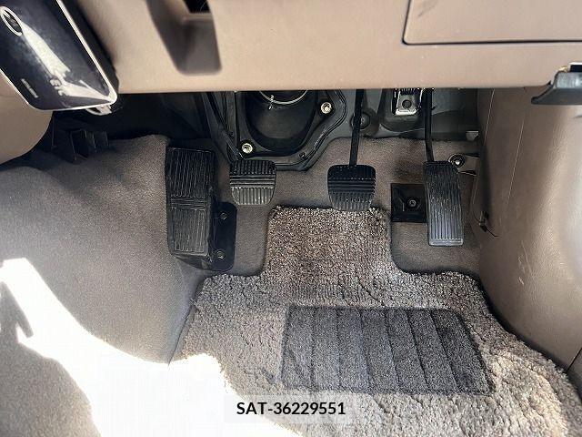 Nissan LAUREL 1999-09 225318-15