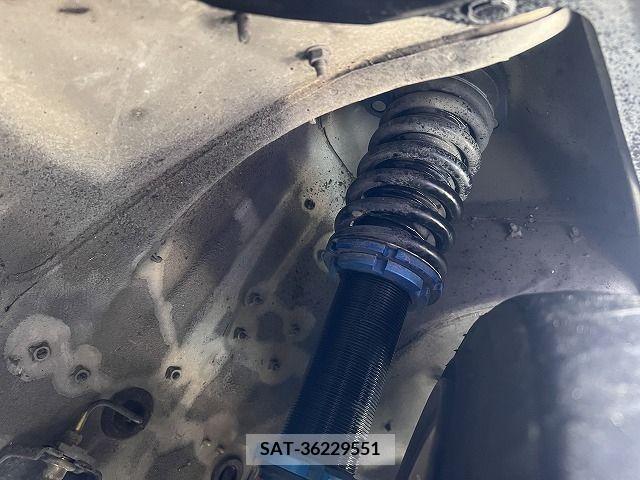 Nissan LAUREL 1999-09 225318-18