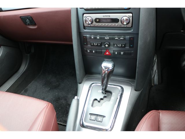 Peugeot 407 2008-02 7081-5