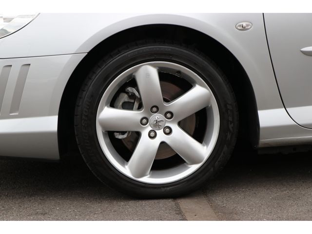 Peugeot 407 2008-02 7081-18