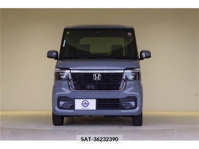 Honda N BOX CUSTOM 2023-10 210902-21