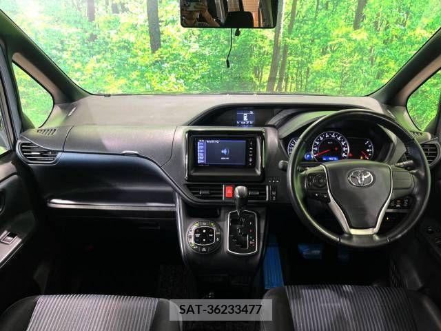 Toyota VOXY 2014-09 321413-1