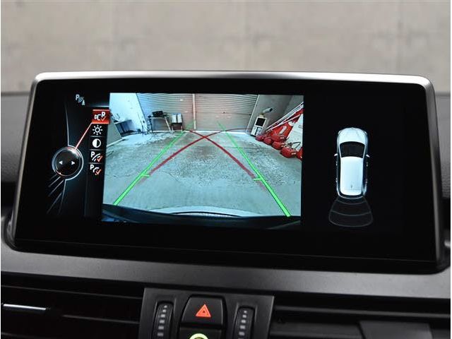 Bmw 2 SERIES 2016-03 12442-18