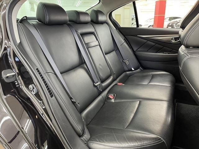 Nissan SKYLINE 2014-03 195677-20