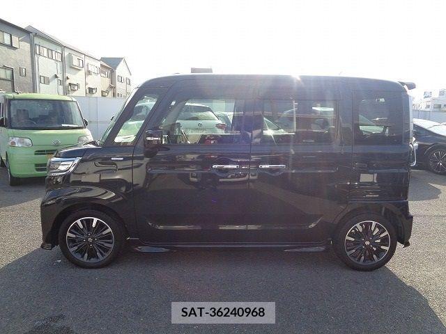 Suzuki SPACIA 2018-02 347009-28