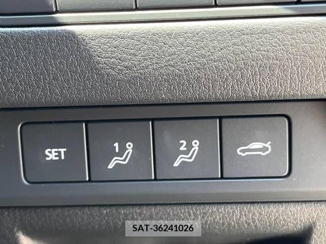 Mazda MAZDA3 2019-08 276441-5