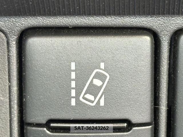 Toyota AQUA 2017-09 291852-6