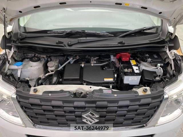 Suzuki WAGON R 2014-10 251981-18