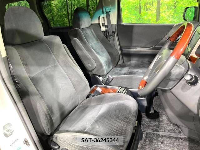 Toyota VELLFIRE 2011-11 248297-12