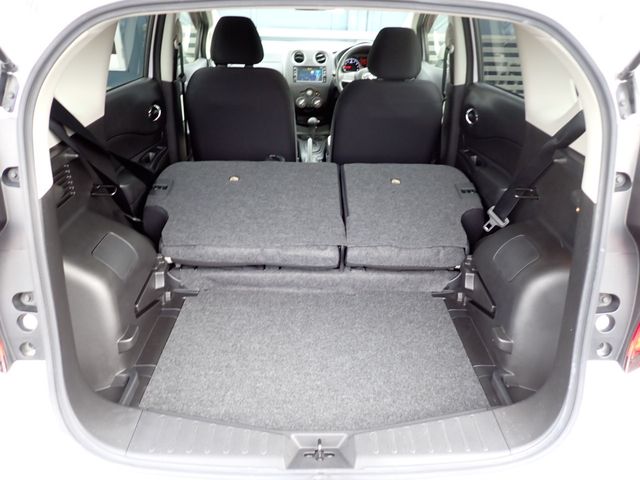 Nissan NOTE 2018-10 6890-17