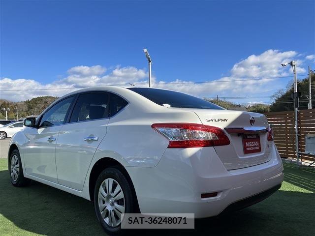 Nissan Sylphy 2021-03 205856-1