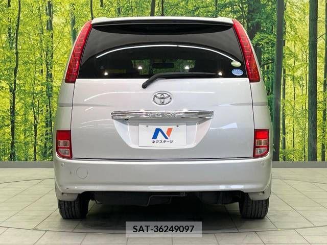 Toyota ISIS 2006-06 247534-15