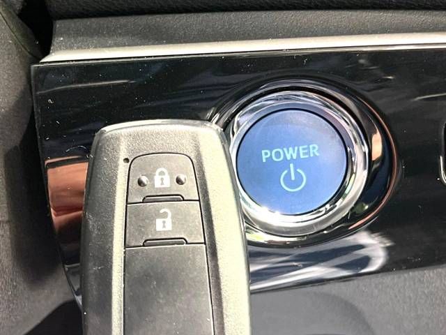 Toyota PRIUS 2019-11 28921-7