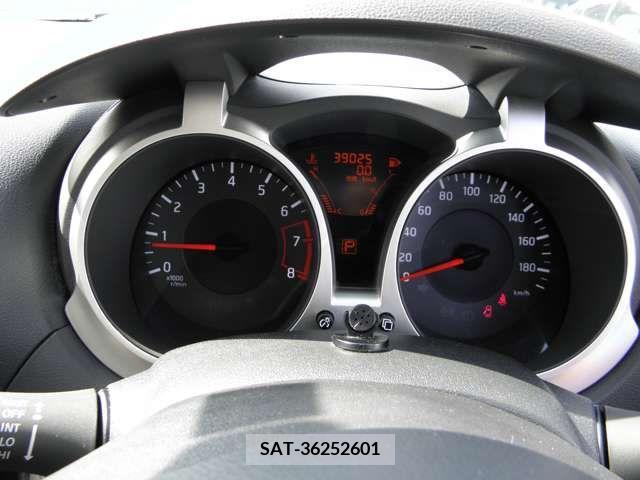 Nissan JUKE 2012-01 373467-11