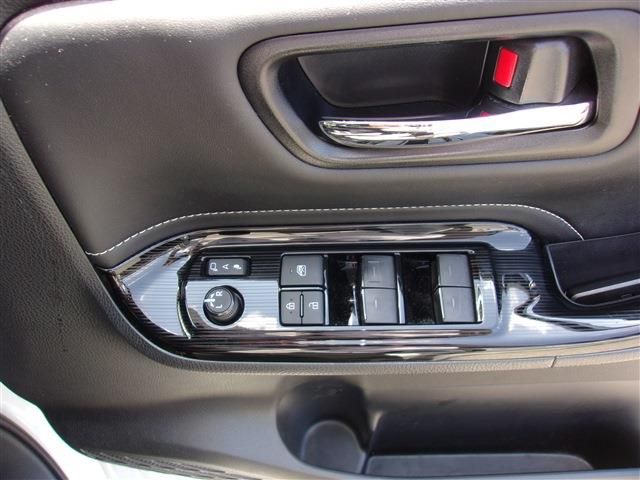 Toyota ESQUIRE 2020-07 4788-18