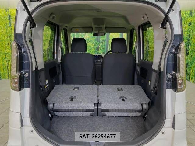 Suzuki SPACIA 2013-11 256766-11