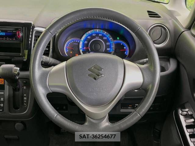 Suzuki SPACIA 2013-11 256766-8