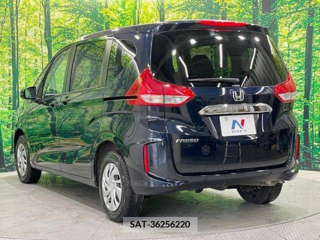 Honda FREED 2022-05 235834-17