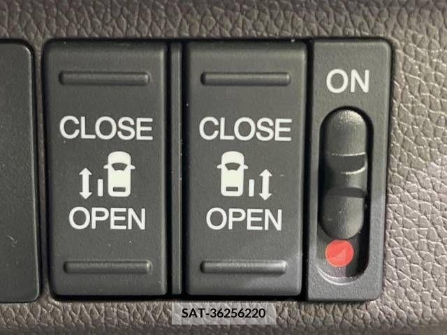 Honda FREED 2022-05 235834-2
