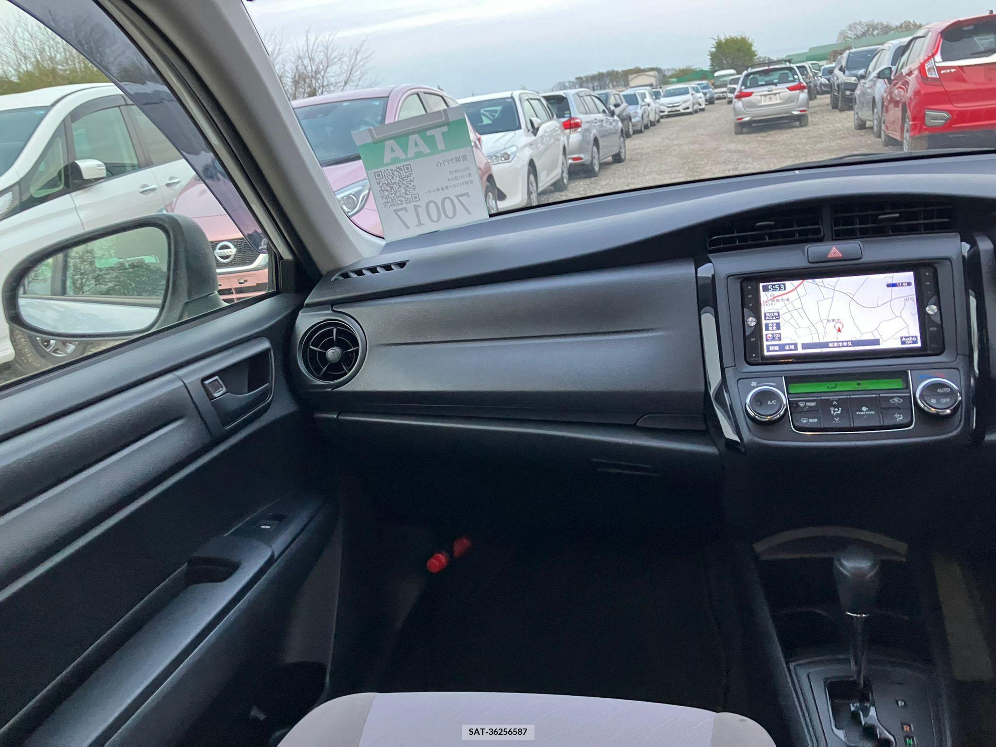 Toyota COROLLA AXIO 2017-03 258290-15