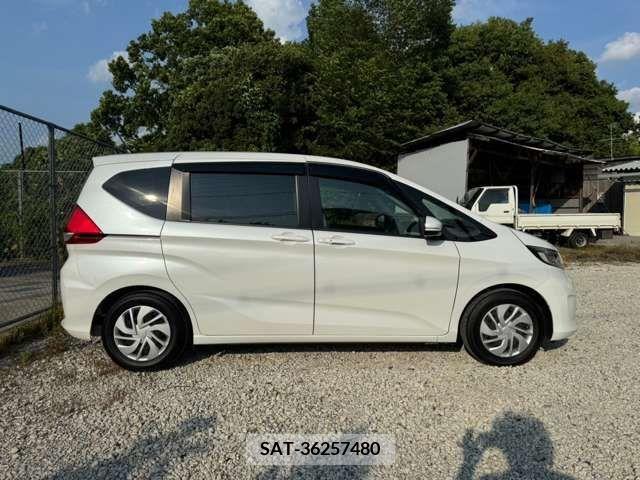 Honda FREED 2019-10 335458-5