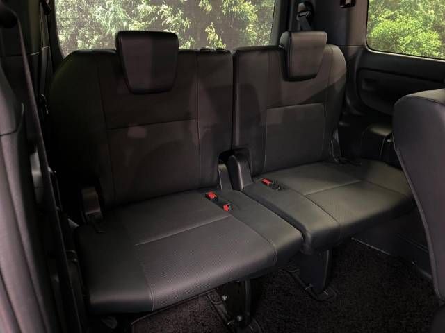 Toyota ESQUIRE 2018-03 23247-12