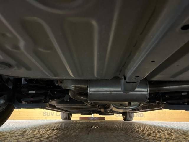 Toyota ESQUIRE 2018-03 23247-19