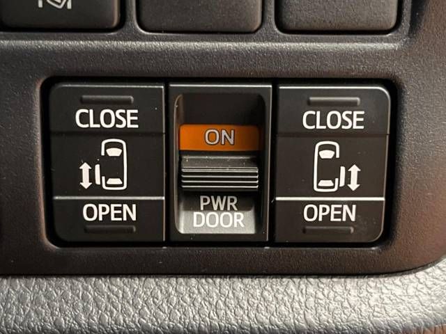 Toyota ESQUIRE 2018-03 23247-8