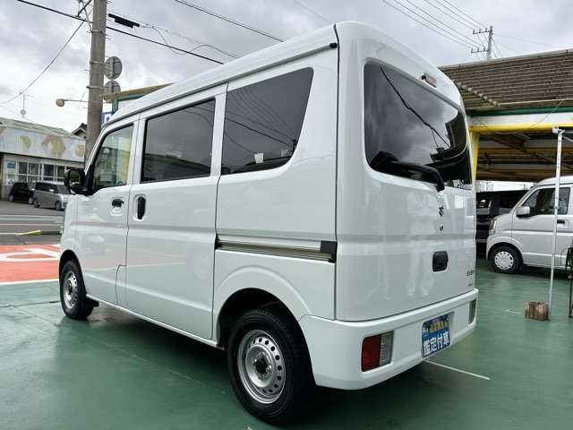 Suzuki EVERY 2022-11 195383-1