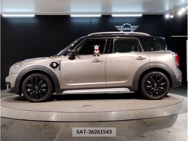 Bmw MINI 2020-02 277367-1