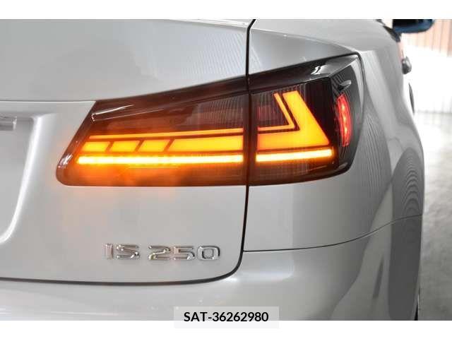 Lexus IS 2006-08 208433-2
