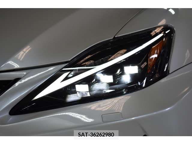 Lexus IS 2006-08 208433-1