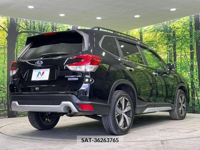 Subaru FORESTER 2019-11 326194-18