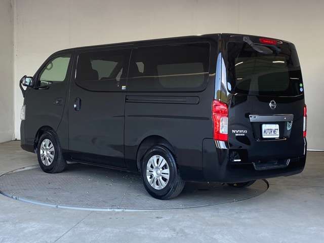 Nissan NV350 Caravan 2018-08 181466-12