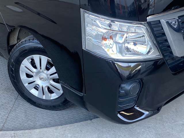 Nissan NV350 Caravan 2018-08 181466-8
