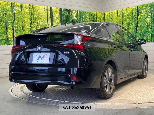 Toyota PRIUS 2020-09 282756-17