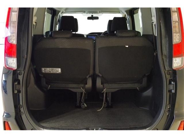 Toyota NOAH 2014-10 7930-16