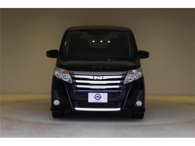 Toyota NOAH 2014-10 7930-24