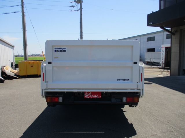 Hino DUTRO 2020-10 4390-4