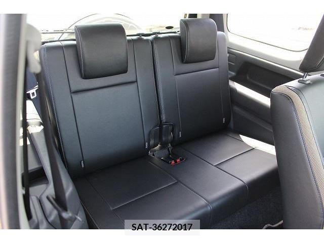 Suzuki JIMNY 2017-11 239044-13